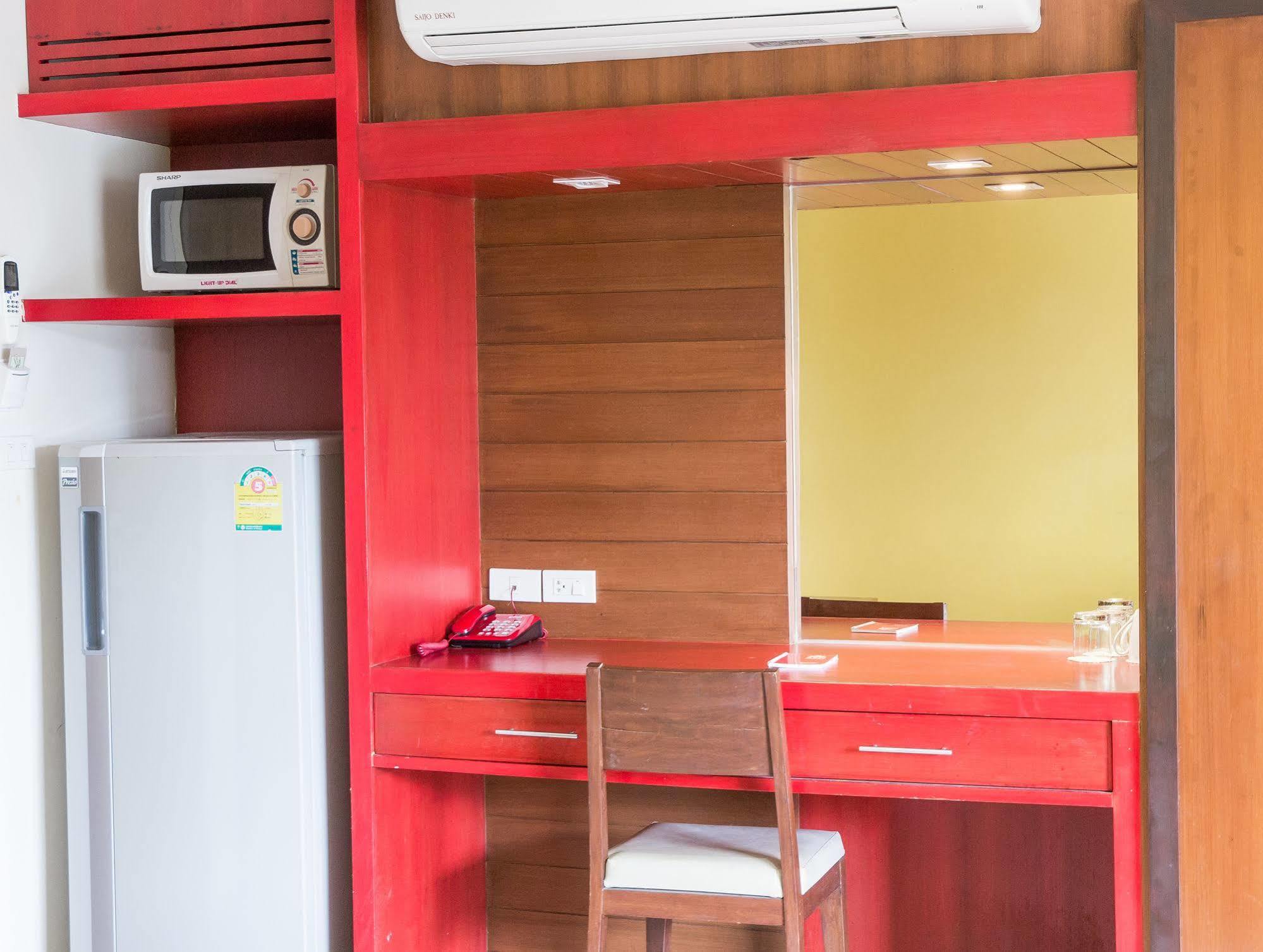 Zen Rooms Chaofa East Road Rawai Exterior photo