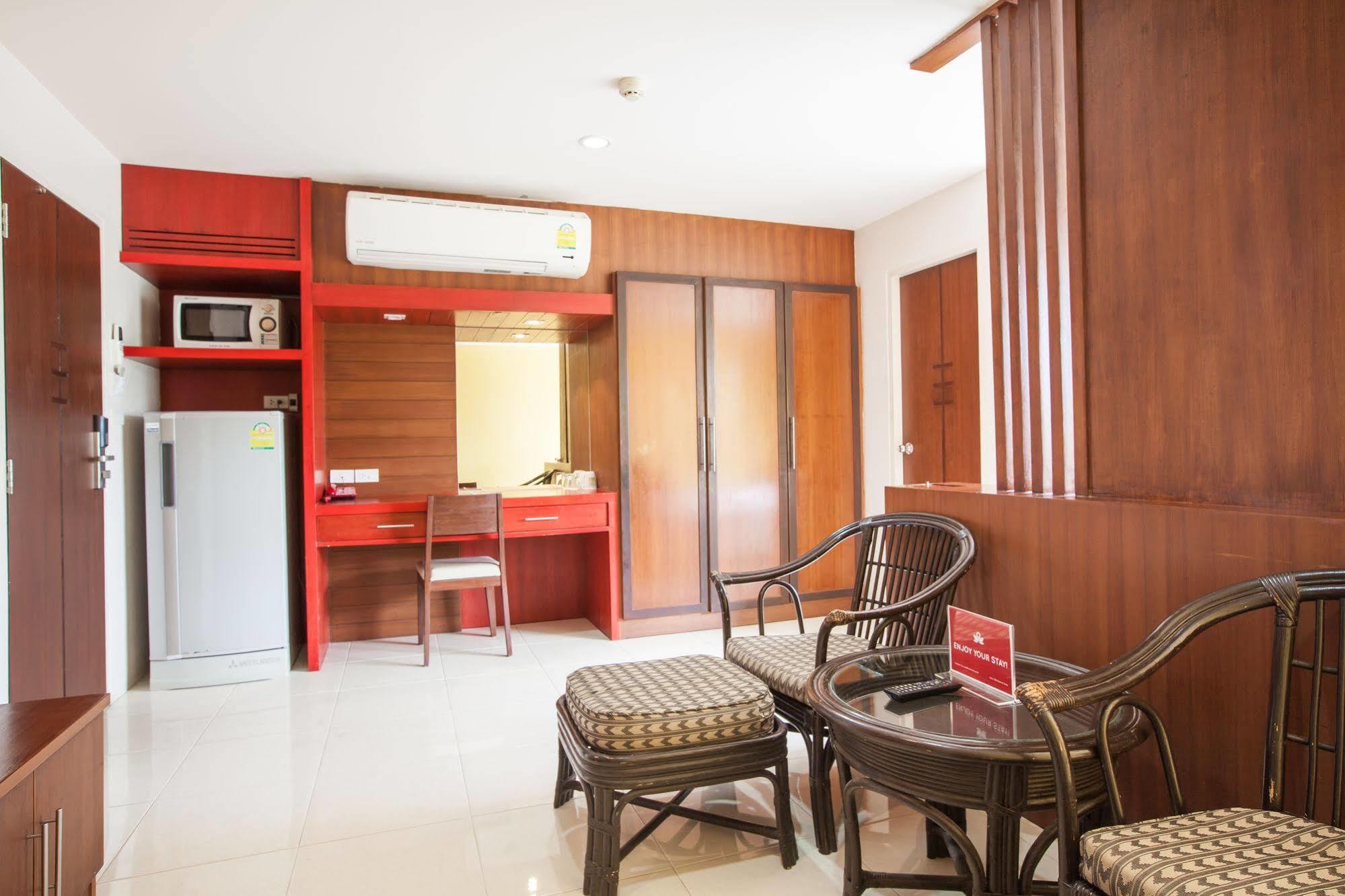 Zen Rooms Chaofa East Road Rawai Exterior photo